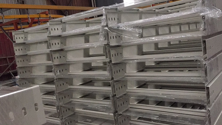 梯式電纜橋架安裝現(xiàn)場的防護(hù)措施